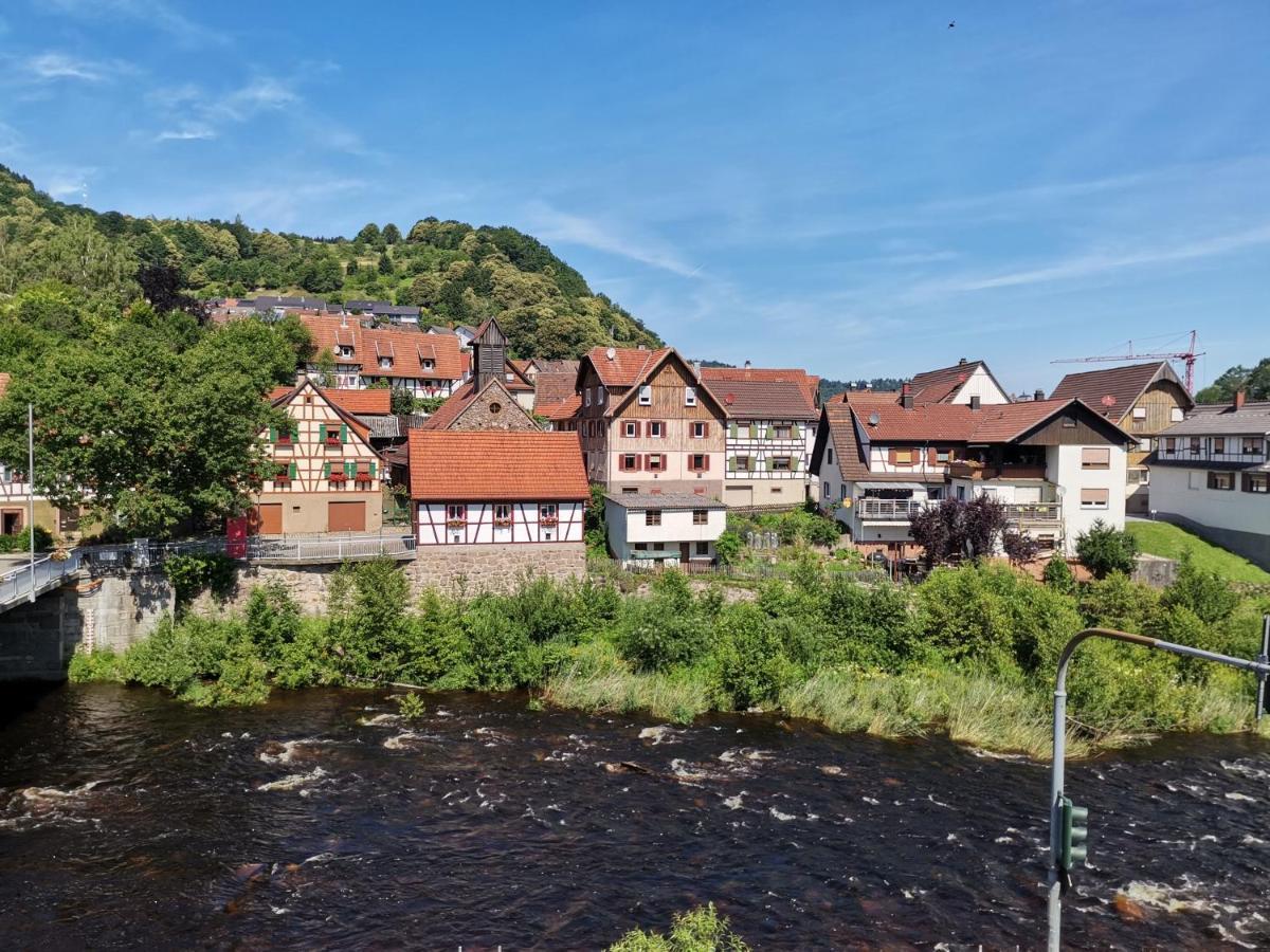 Hotel Gruener Baum - Hotel Im Murgtal, Schwarzwald Weisenbach Eksteriør bilde
