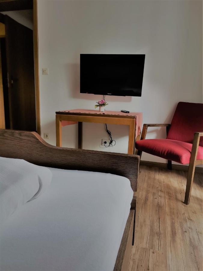 Hotel Gruener Baum - Hotel Im Murgtal, Schwarzwald Weisenbach Eksteriør bilde