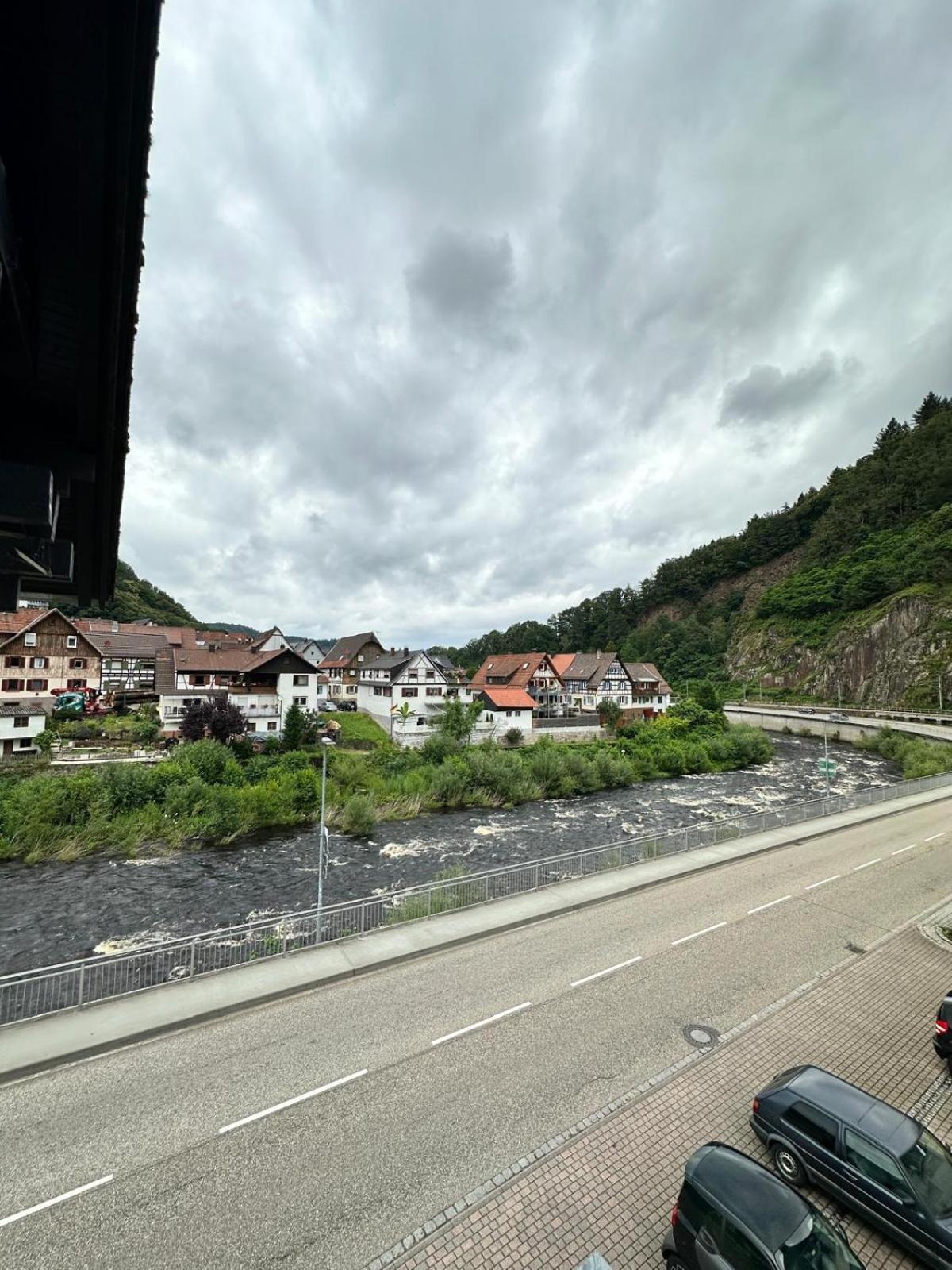 Hotel Gruener Baum - Hotel Im Murgtal, Schwarzwald Weisenbach Eksteriør bilde